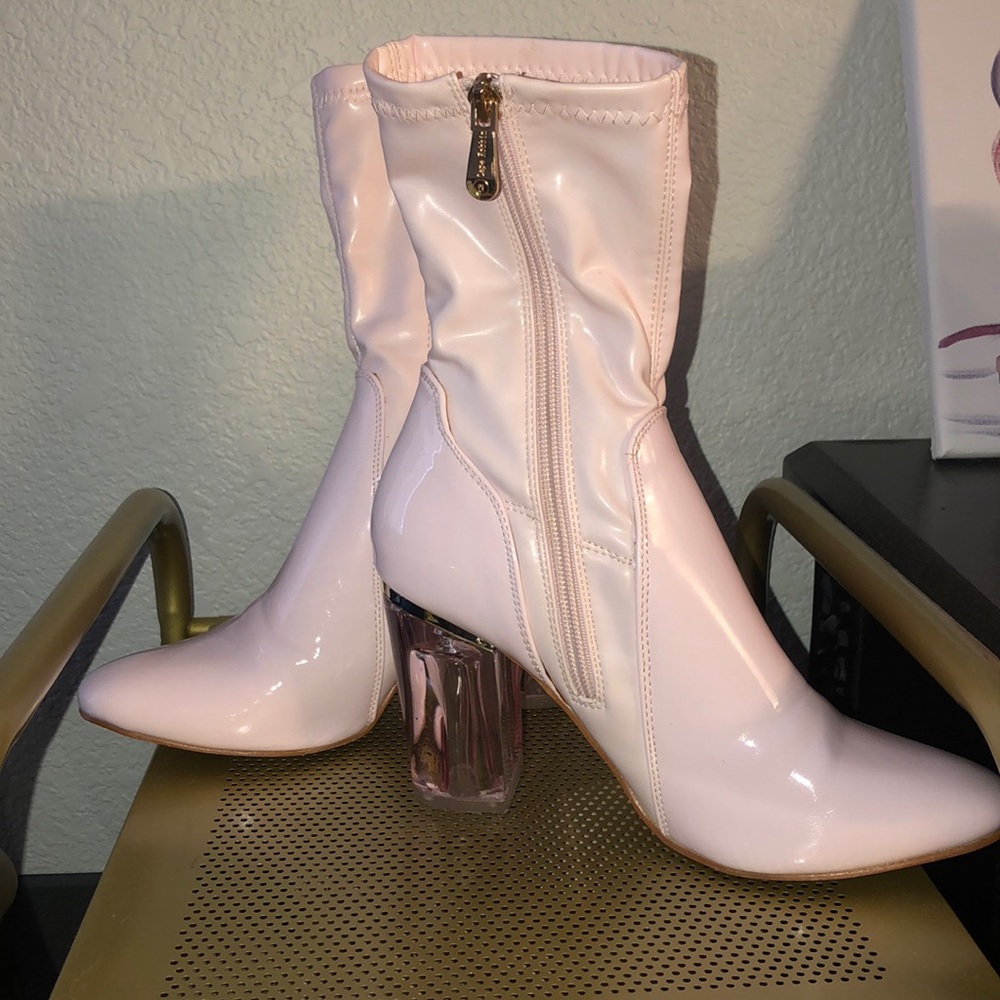 ❌SOLD❌Pink clear heel boots
